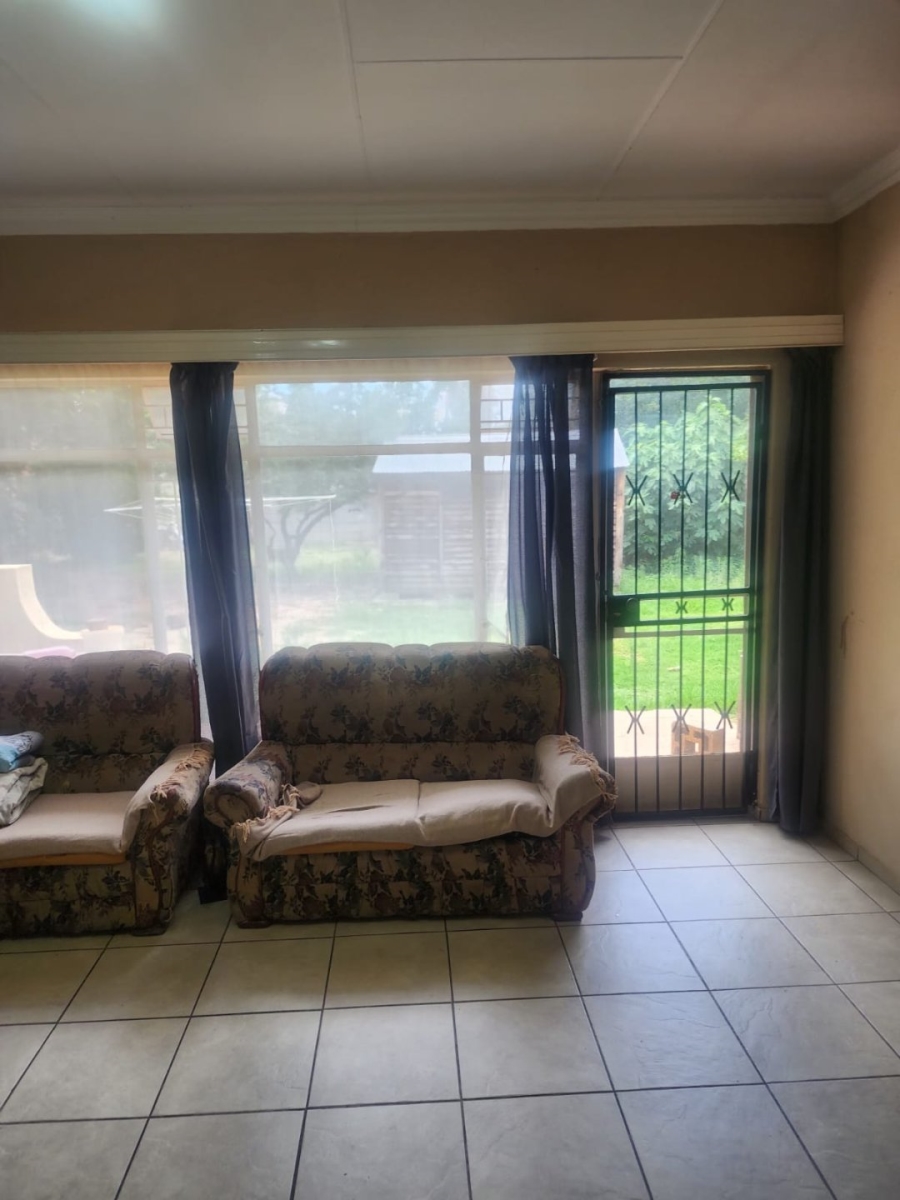 3 Bedroom Property for Sale in La Hoff North West